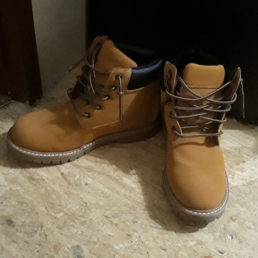 boots